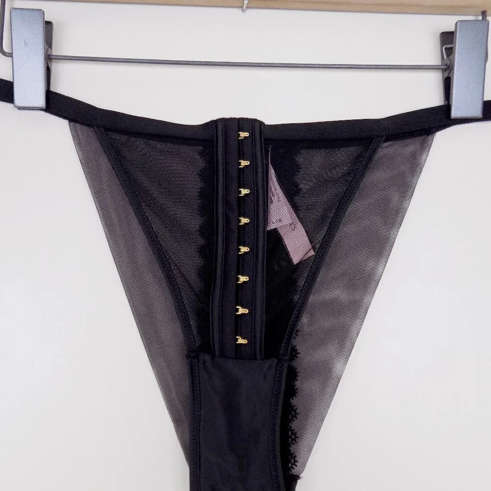 2 items! brand new! bra panty set velvet trim luxe embroidered flower